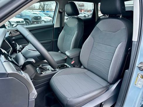 New 2026 Volkswagen Taos SE AWD/4WD image 13