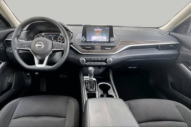 Certified 2023 Nissan Altima 2.5 SV FWD image 15