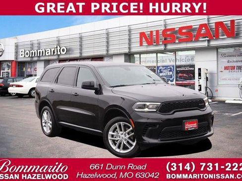 Used 2025 Dodge Durango GT image 1