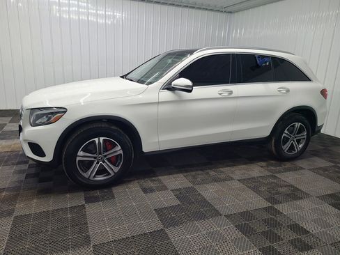 Used 2019 Mercedes-Benz GLC 300 4MATIC image 8