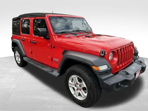 Used 2018 Jeep Wrangler Unlimited Sport S image 8