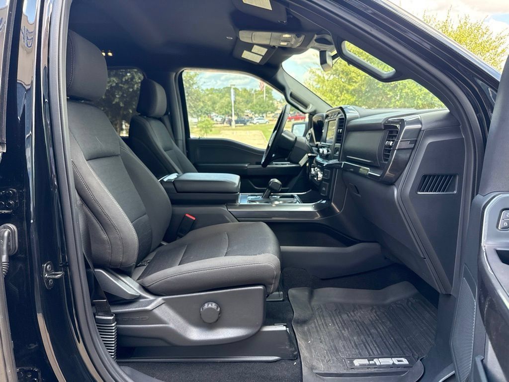 Used 2023 Ford F150 XLT w/ XLT Black Appearance Package AWD/4WD image 12