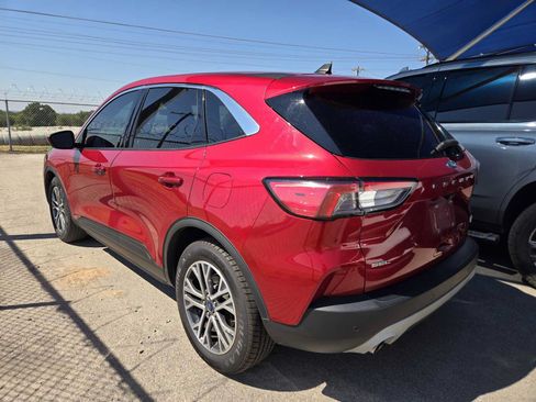 Used 2022 Ford Escape SEL FWD image 3