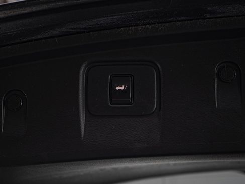Used 2018 Nissan Murano Platinum w/ Cargo Package AWD/4WD image 18