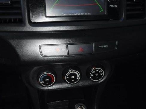 Used 2015 Mitsubishi Lancer DE image 16