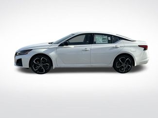 New 2025 Nissan Altima 2.5 SR video 2