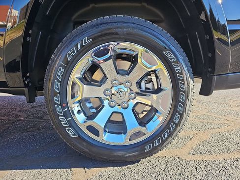 New 2026 RAM 1500 4x4 Crew Cab image 31