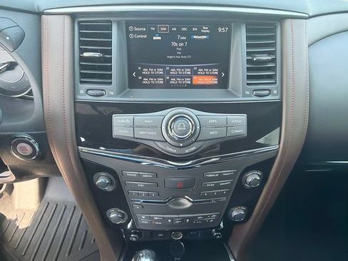 Used 2020 Nissan Armada Platinum w/ Platinum Reserve Package RWD image 31