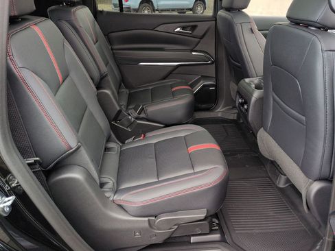 New 2026 Chevrolet Traverse RS w/ LPO, Floor Liner Package image 26