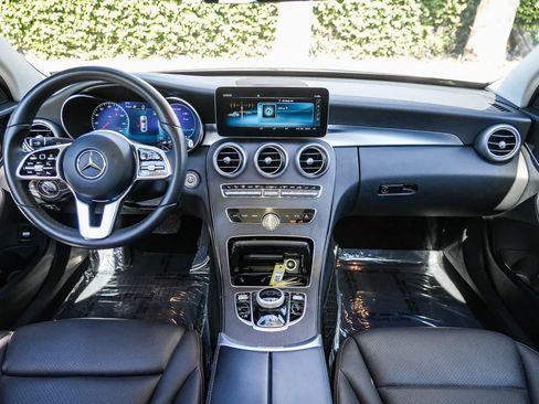 Used 2021 Mercedes-Benz C 300 Sedan image 12