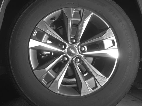 Used 2025 Chevrolet Equinox LT image 14