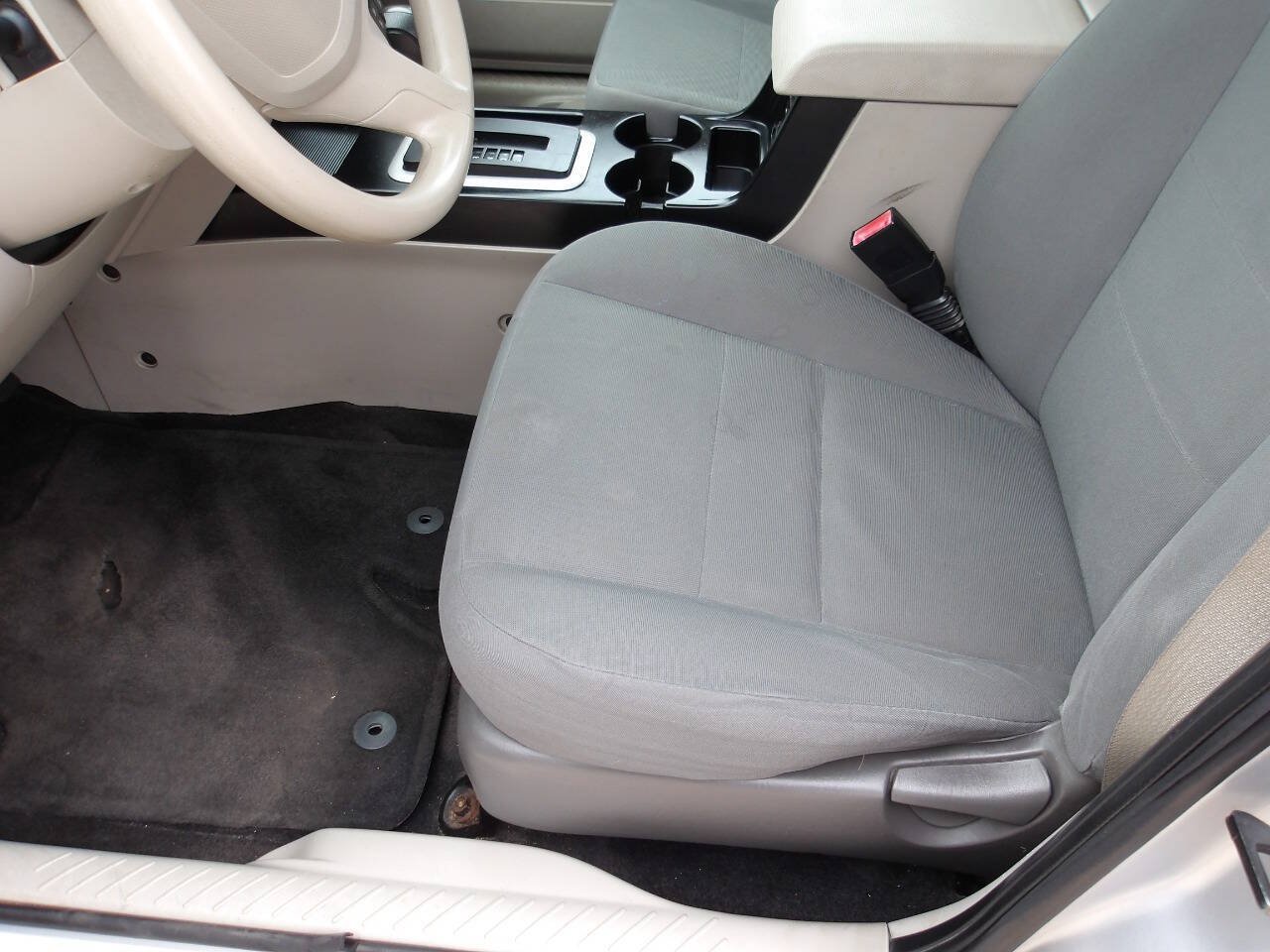 Used 2012 Ford Escape XLS FWD image 19