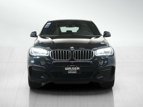 Used 2019 BMW X6 xDrive50i w/ M Sport Package AWD/4WD image 8
