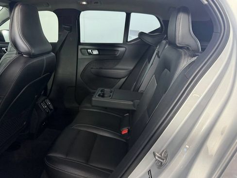 Used 2023 Volvo XC40 B5 Plus w/ Climate Package AWD/4WD image 29