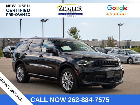 Used 2024 Dodge Durango GT image 1