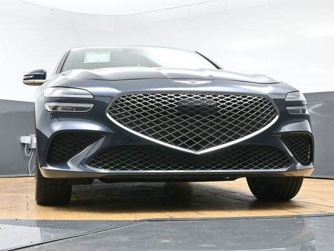 Used 2024 Genesis G70 2.5T AWD/4WD image 46