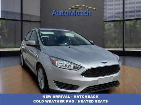 Used 2018 Ford Focus SE w/ Cold Weather Package image 1