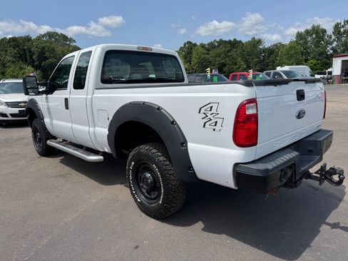 Used 2015 Ford F250 XL w/ Snow Plow Prep Package AWD/4WD image 3