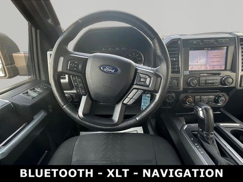 Used 2018 Ford F150 XLT w/ Equipment Group 302A Luxury AWD/4WD image 9