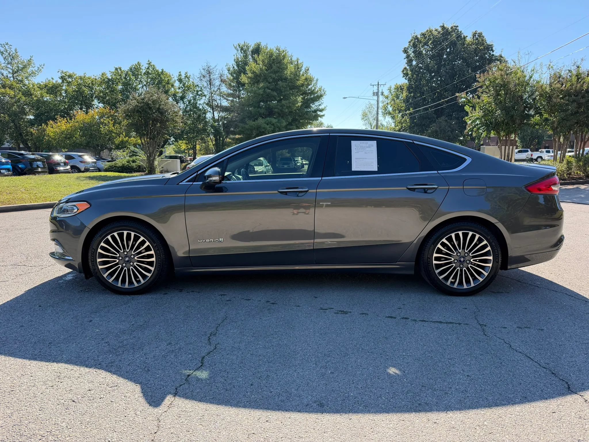 Used 2017 Ford Fusion Titanium FWD image 7
