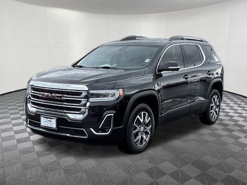 Used 2023 GMC Acadia SLT AWD/4WD image 3