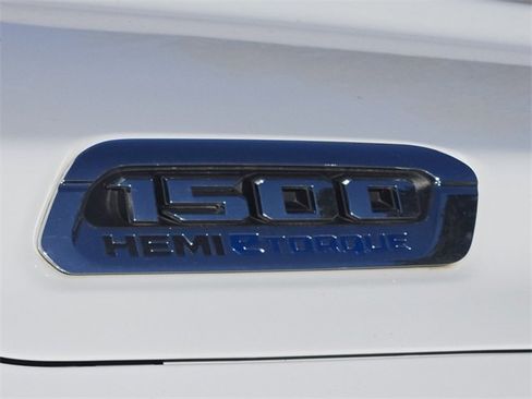 Used 2022 RAM 1500 Big Horn image 3