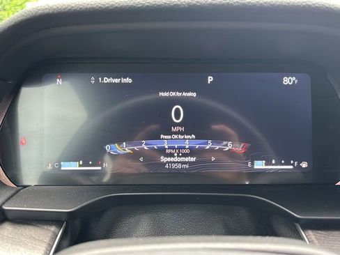 Used 2023 Jeep Grand Cherokee L Limited w/ Luxury Tech Group II image 17