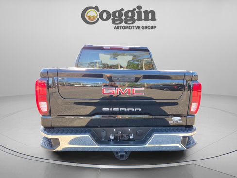 Used 2021 GMC Sierra 1500 SLE image 4
