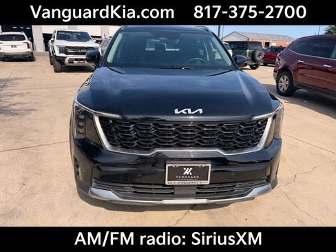 Certified 2025 Kia Sorento S FWD image 7