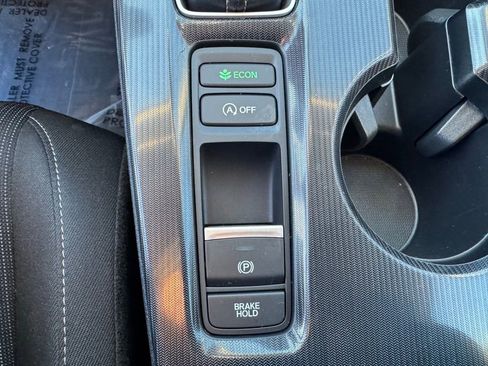 Used 2022 Honda Civic LX image 30
