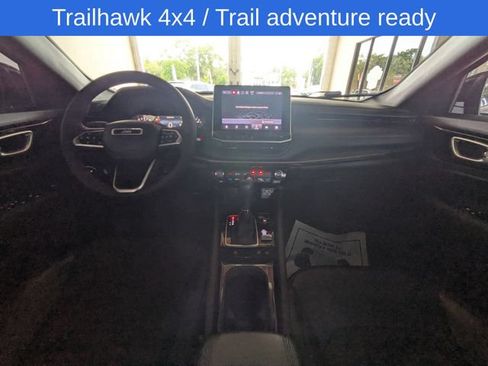 Used 2023 Jeep Compass Trailhawk AWD/4WD image 15