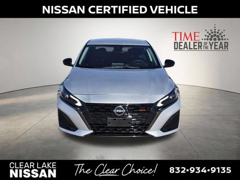 Certified 2025 Nissan Altima 2.5 SR FWD image 2