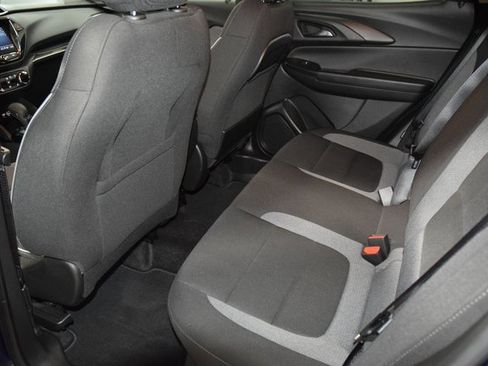 Used 2023 Chevrolet TrailBlazer LT w/ Convenience Package image 40