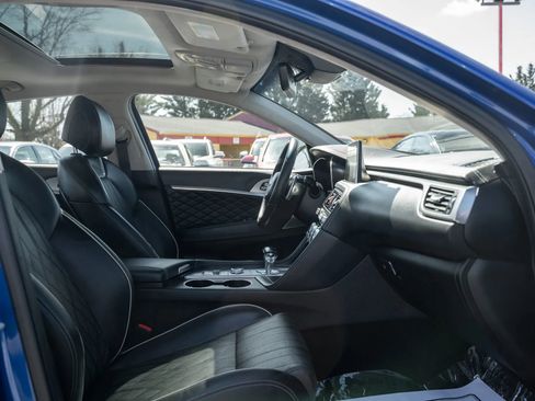 Used 2019 Genesis G70 2.0T Advanced w/ Dynamic Package image 12