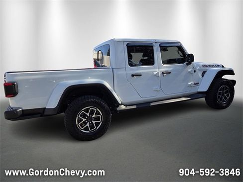Used 2025 Jeep Gladiator Rubicon image 6