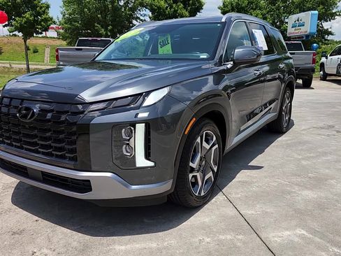 Used 2024 Hyundai Palisade SEL image 12