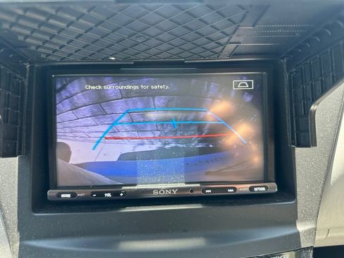 Used 2017 Toyota Prius V Three FWD image 8