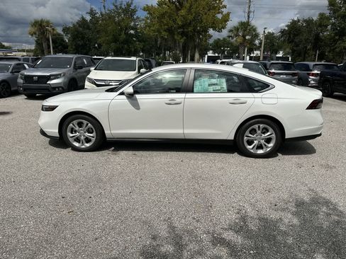Used 2025 Honda Accord LX image 3