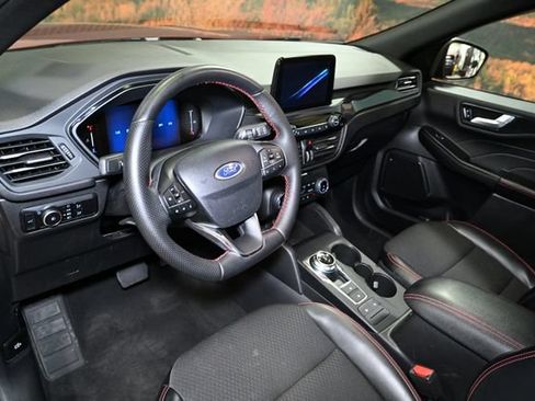 Used 2025 Ford Escape ST-Line Select AWD/4WD image 20