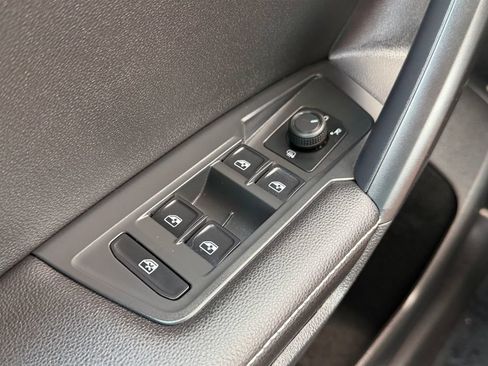 Used 2023 Volkswagen Tiguan S w/ Driver Assistance Package FWD image 20