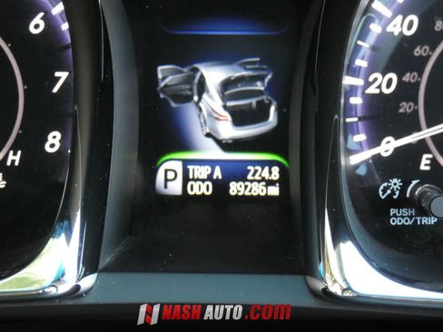 Used 2014 Toyota Avalon Limited FWD image 23