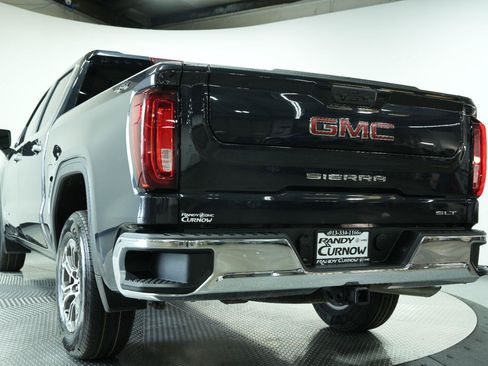 Used 2025 GMC Sierra 1500 SLT AWD/4WD image 30