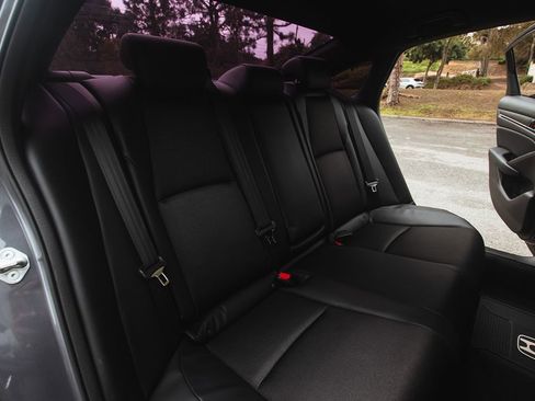 Used 2018 Honda Accord Sport image 20