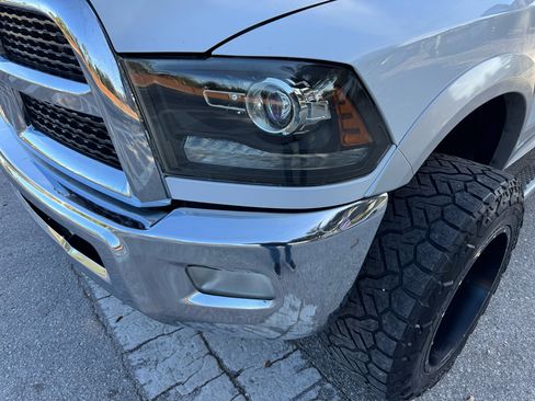 Used 2013 RAM 2500 Laramie w/ Convenience Group image 7