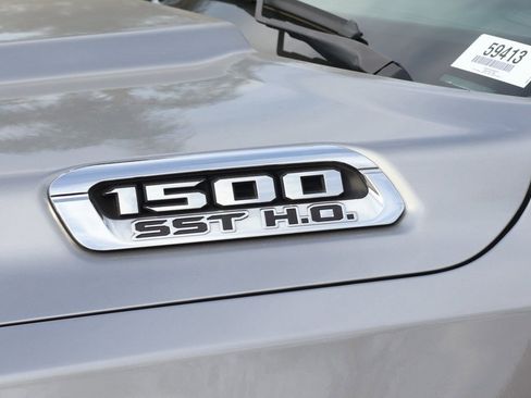 Used 2025 RAM 1500 Limited w/ Body Color Bumper Group image 57