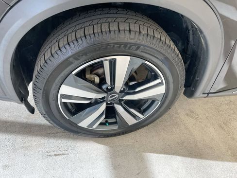Used 2023 Nissan Rogue SL w/ SL Premium Package AWD/4WD image 10