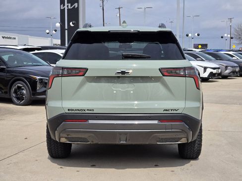 Used 2025 Chevrolet Equinox ACTIV image 13