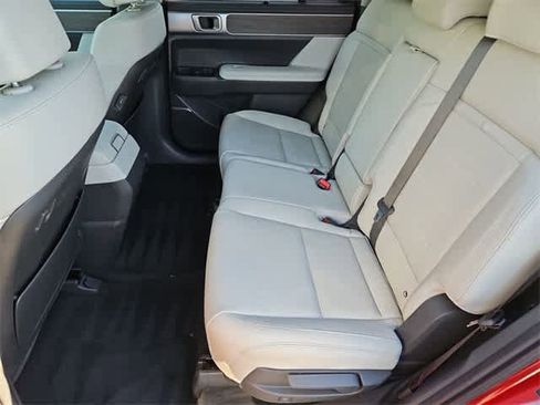 Used 2025 Hyundai Santa Fe Limited image 20