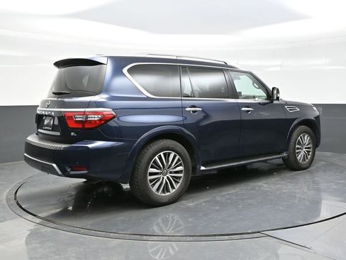Used 2024 Nissan Armada SL w/ Captain's Chairs Package image 7