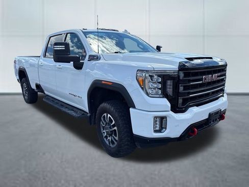 Used 2022 GMC Sierra 2500 AT4 w/ AT4 Preferred Package AWD/4WD image 5